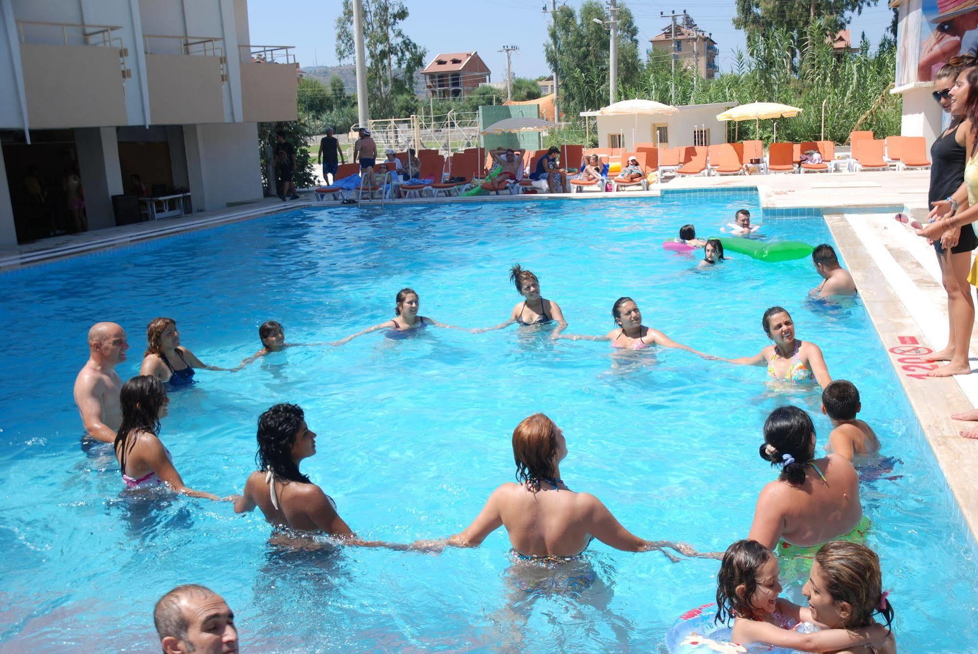 Orient Resort Hotel Fethiye Exterior foto